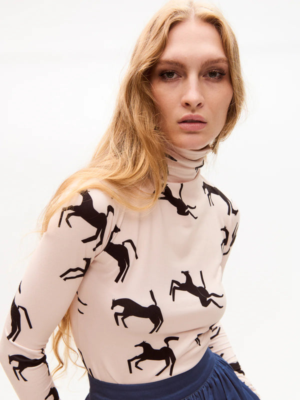 Viento Top-Black Cream